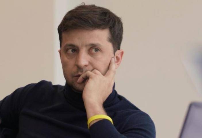 Владимир Зеленский - Сергей Цеков - Никита Потураев - Сенатор указал на на непрофессионализм членов команды Зеленского - vm.ru - Россия - Украина - Киев - Крым - Крым