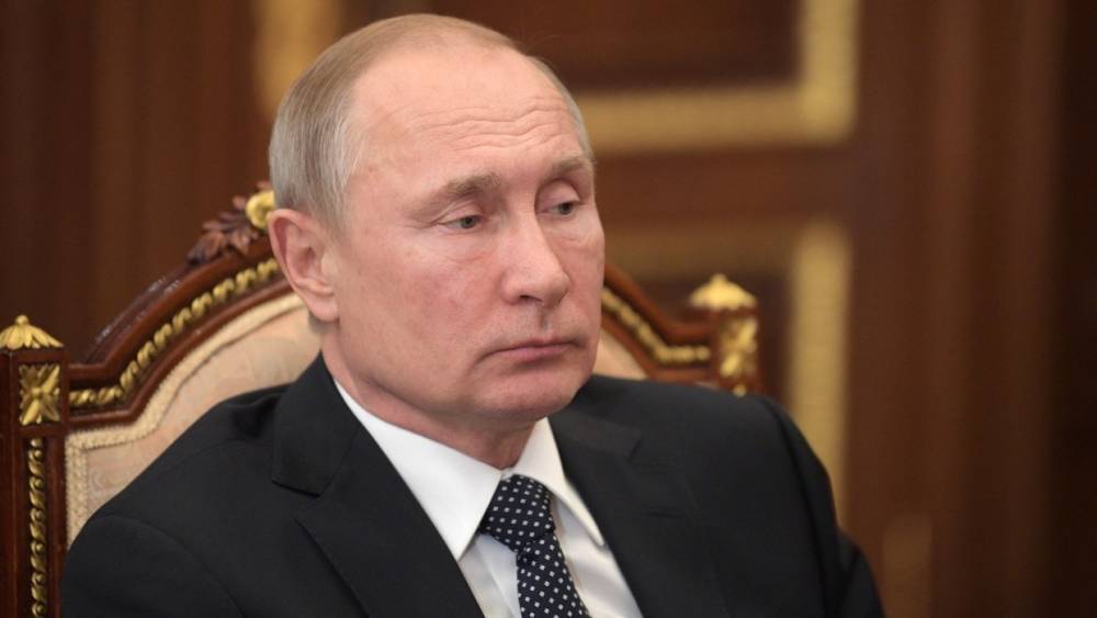 Владимир Путин - Дмитрий Песков - Максим Топилин - Александр Солженицын - Путин обсудит новые условия на рынке труда с кабмином&nbsp; - riafan.ru - Москва - Россия
