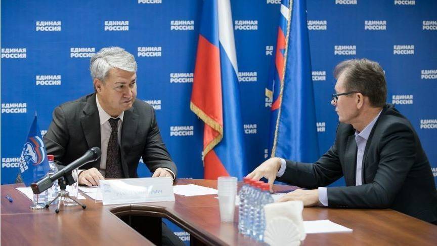 Новый микроавтобус появится у ветеранских самодеятельных коллективов Омутнинского района - 1istochnik.ru - Кировская обл.
