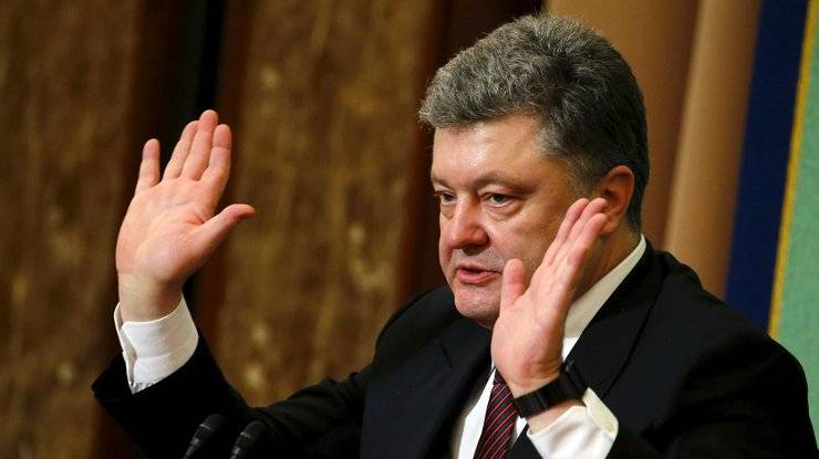 Петр Порошенко - Андрей Портнов - Порошенко испугался вопросов о Панаме и Кипре - politnavigator.net - Украина - Кипр - Панама