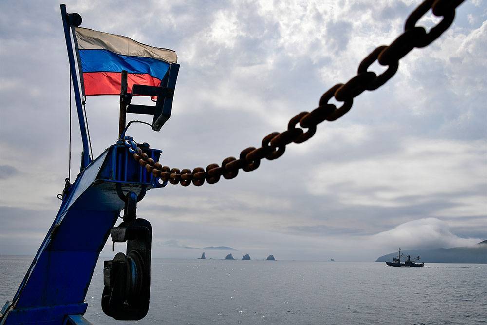 Пограничники КНДР задержали российское рыболовецкое судно с 17 моряками - rtvi.com - Южная Корея - КНДР