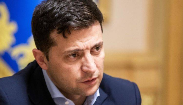 Владимир Зеленский - Петр Порошенко - Святослав Вакарчук - Юрий Бойко - Юлия Тимошенко - Партия Зеленского с большим отрывом лидирует на выборах в Раду - newtvnews.ru - Украина