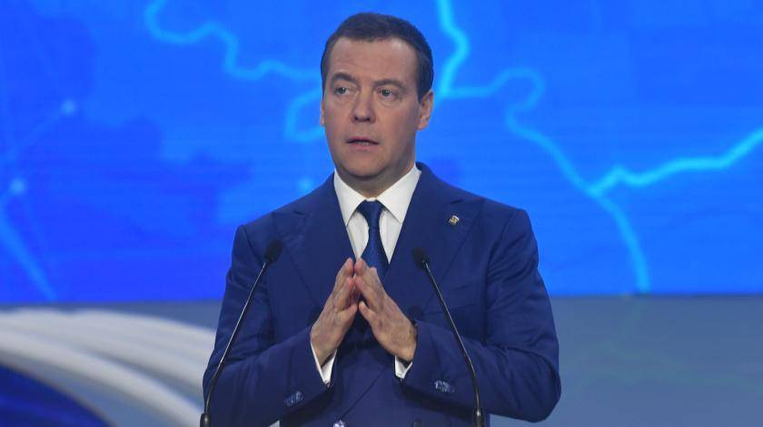 Дмитрий Медведев - Визит Медведева на Курилы насторожил японцев - utro.ru - Москва - Россия - Токио - Япония - Владивосток