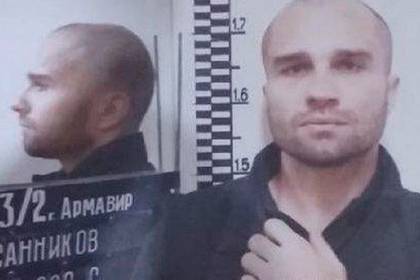 В России во время конвоирования сбежал опасный преступник - lenta.ru - Россия - Краснодарский край - респ. Саха