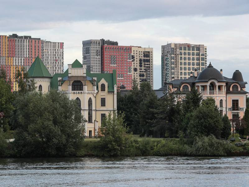 Россияне стали чаще удаленно регистрировать права на недвижимость - news.ru - Москва - Россия - Краснодарский край - Нижегородская обл. - Новый Уренгой