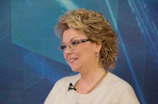 Елена Ямпольская - В Госдуме осенью вернутся к законопроекту о запрете быстрой перемотки титров — Ямпольская - pnp.ru - Россия