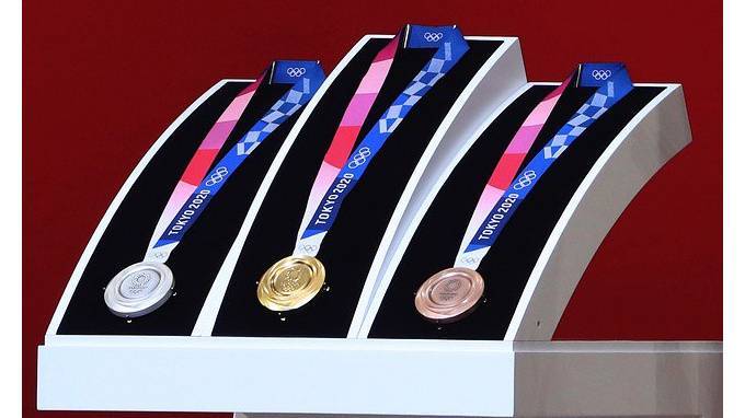 В Токио представили дизайн медалей Олимпиады-2020 - piter.tv - Токио - Япония - Токио