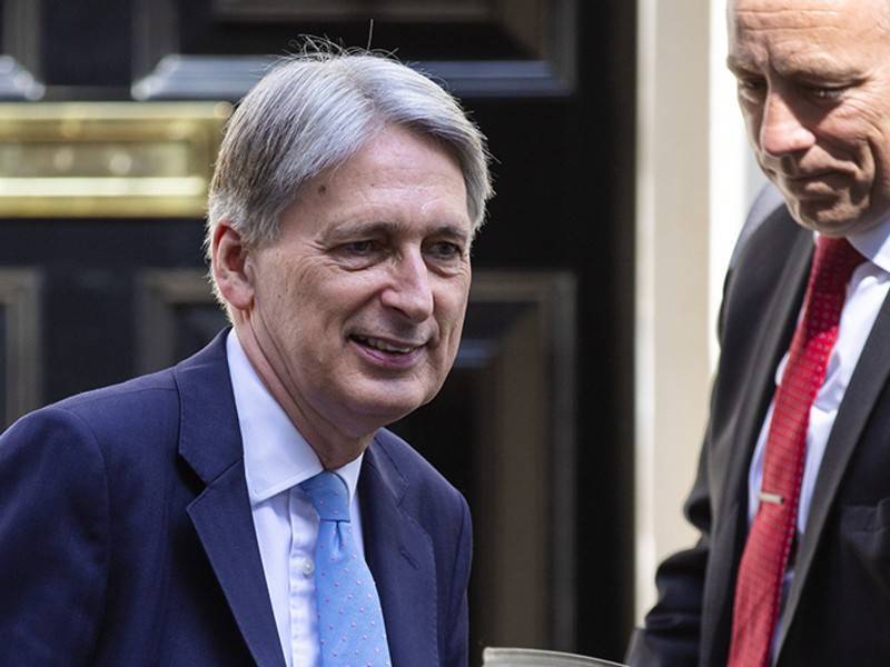 Британский министр финансов Филип Хаммонд подал в отставку - news.ru - Англия - Великобритания