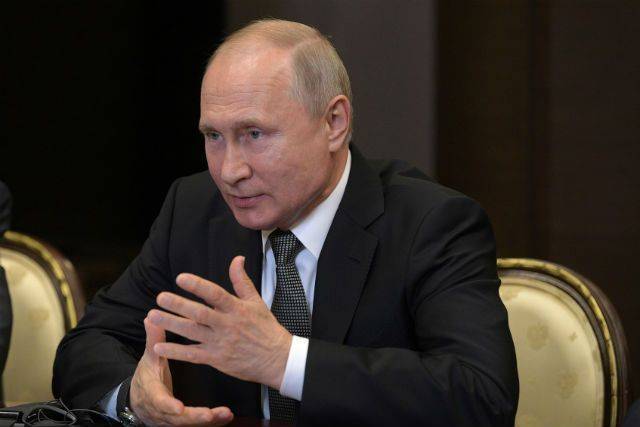 Владимир Путин - Борис Джонсон - Тереза Мэй - Путин поздравил Джонсона со вступлением в должность премьера Великобритании - aif.ru - Москва - Россия - Англия - Лондон