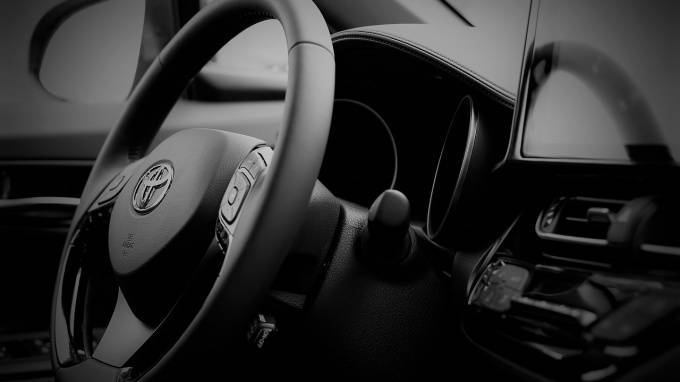 Toyota Camry - У петербургского чиновника угнали Toyota Camry за 2,1 млн рублей - piter.tv - р-н Выборгский