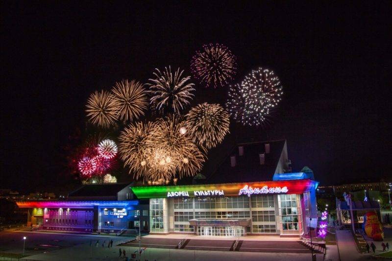 Прибыльные фейерверки для директора учреждения культуры в Нарьян-Маре закончились судом - newsnord.ru - Россия - окр.Ненецкий