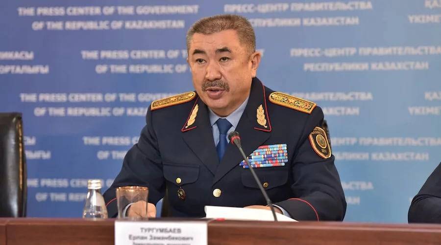 Ерлан Тургумбаев - Андрей Гришин - "Будем разбираться": Тургумбаев о драке на пресс-конференции в Алматы - nur.kz - Казахстан - Алма-Ата