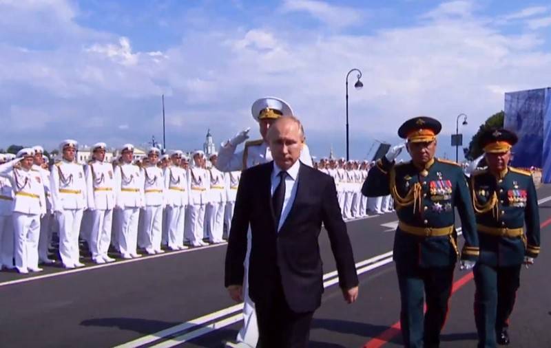 Сергей Шойгу - Владимир Путин - Николай Евменов - В Санкт-Петербурге прошёл Главный военно-морской парад - topwar.ru - Россия - Китай - Санкт-Петербург - Индия