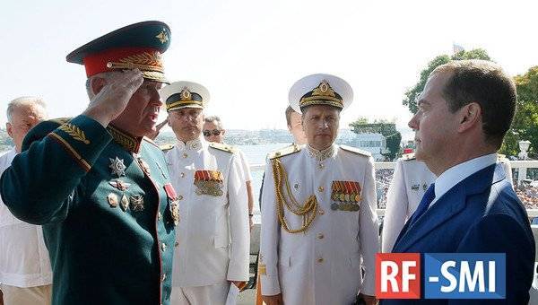 Дмитрий Медведев - Алексей Пушков - Российский сенатор указал МИД Украины на ее место - rf-smi.ru - Россия - Украина - Киев - Крым - Севастополь