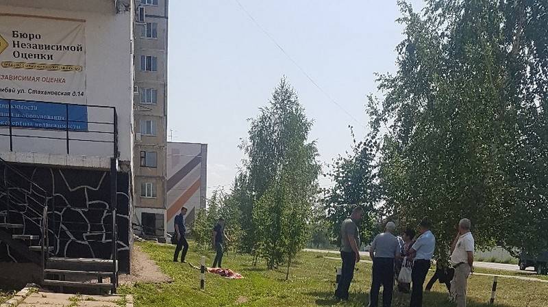 В Башкирии задержан подозреваемый в гибели девушки, выпавшей из окна - bash.news - Башкирия - Ишимбай
