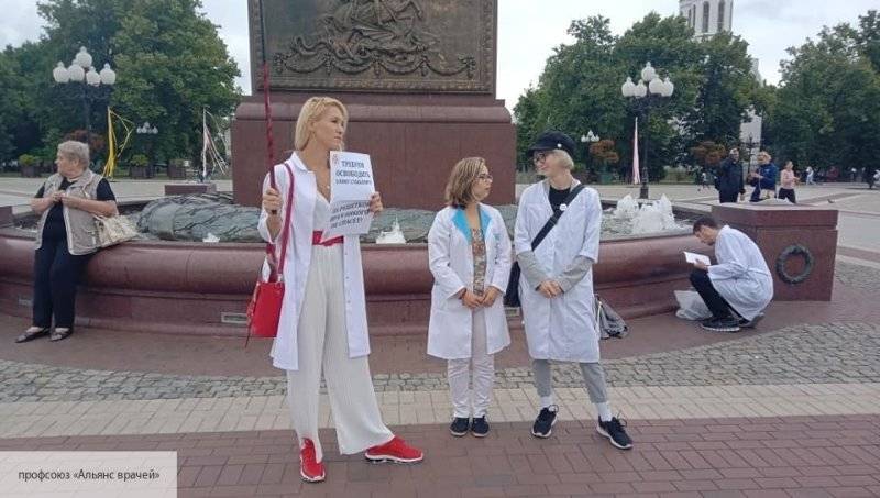Анастасия Васильева - Навальный - «Утка» об отравлении Навального была запущена скандальным «Альянсом врачей» для самопиара - politros.com - Московская обл.