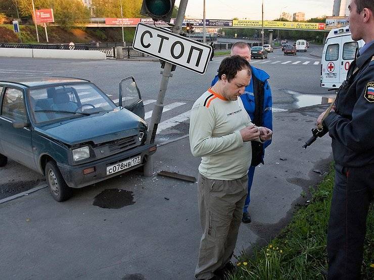 «Европротокол» подключат к «Госуслугам» - avtovzglyad.ru - Москва - Россия - Ленинградская обл. - Санкт-Петербург - Московская обл.