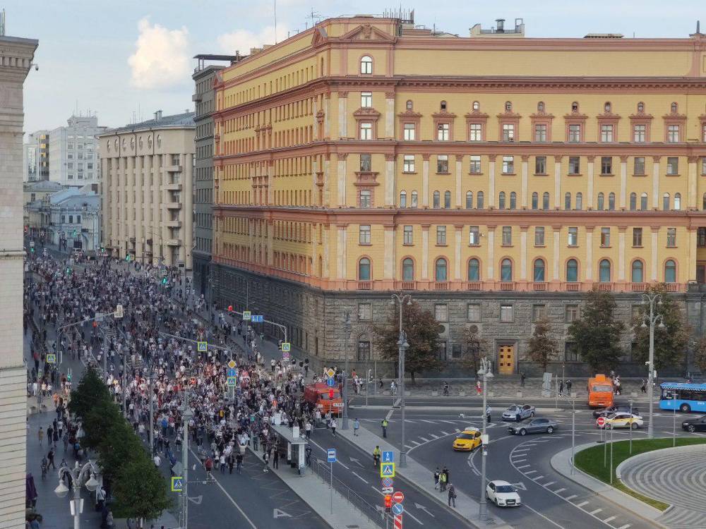 Владимир Путин - Александр Коц - В Москве продолжаются беспорядки - politnavigator.net - Москва - Россия - Сирия - Украина - Египет - Ливия