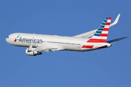 Самолет экстренно приземлился из-за жуткого зловония - lenta.ru - США - Лондон - Бостон - state Alaska