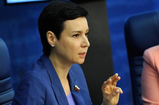 Ольга Васильева - Ирина Рукавишникова - Рукавишникова рассказала о законопроекте о снижении отчётной нагрузки для учителей - pnp.ru - Россия