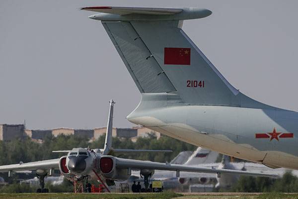 Самолеты ВВС и ВМС Китая прибыли на авиабазу Дягилево в Рязанской области - trud.ru - Россия - Китай - Рязанская обл. - Псковская обл.