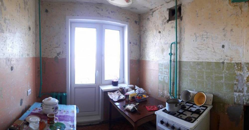 Девушка в одиночку отремонтировала кухню в квартире старенькой мамы - boom.ms