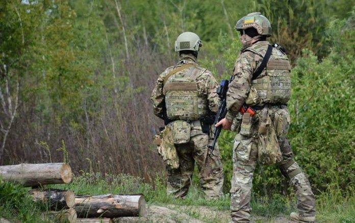 Даниил Безсонов - Сотрудники СБУ застрелили на Донбассе двух украинских пограничников - rf-smi.ru - Украина - ДНР