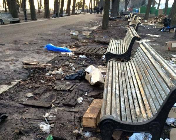 Гопота и дамы, или Что они сделали с нашим Мариининским парком - argumentua.com - Киев - Печерск