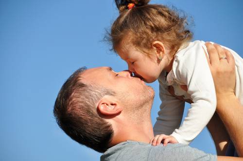 Дэвид Бэкхем - Можно ли целовать ребенка в губы в Израиле - vesty.co.il - Израиль