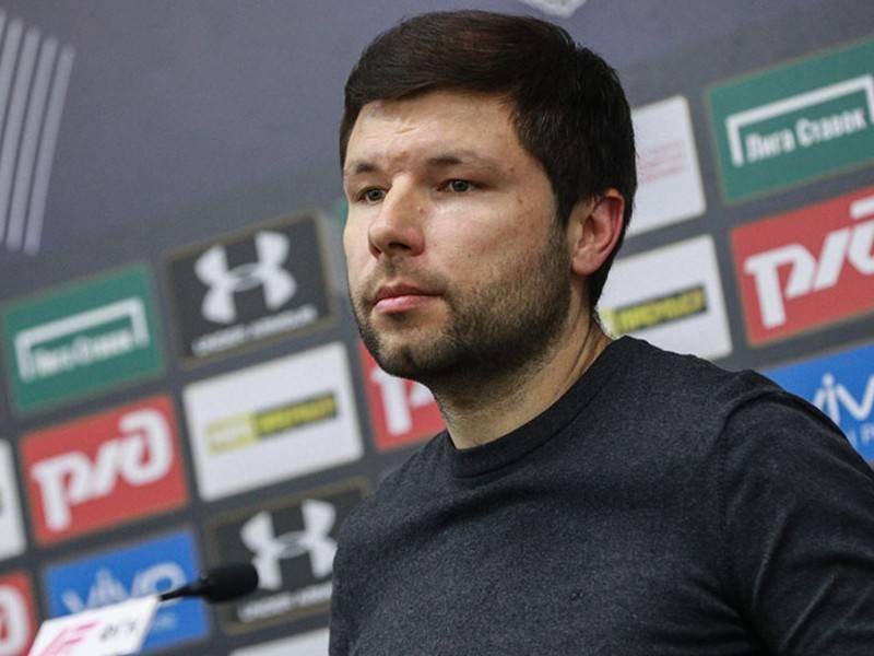 УЕФА запретил Мураду Мусаеву год находиться на тренерской скамейке - news.ru