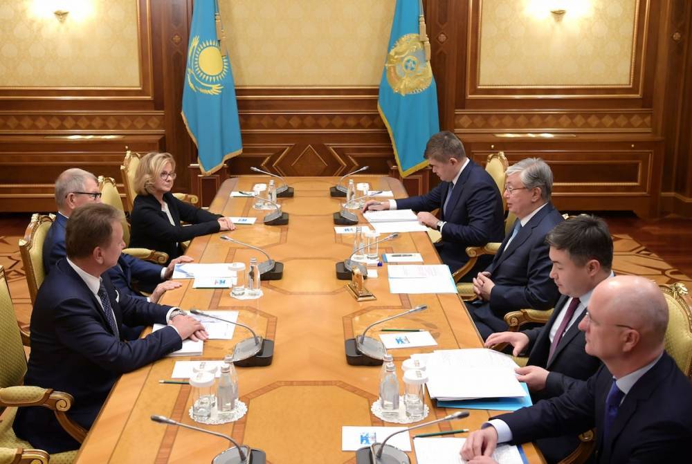 Касым-Жомарт Токаев - Токаев встретился с главой наблюдательного совета компании Polpharma Ежи Стараком - nur.kz - Казахстан - Арысь