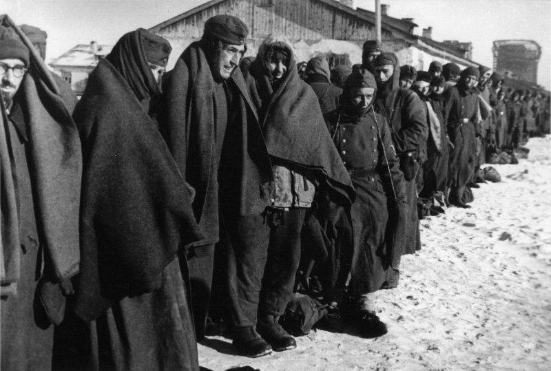 Почему немцы считают солдат Паулюса «жертвами войны» | Русская семерка - russian7.ru - Италия - Германия - Румыния - Венгрия - Финляндия - Хорватия - Сталинград