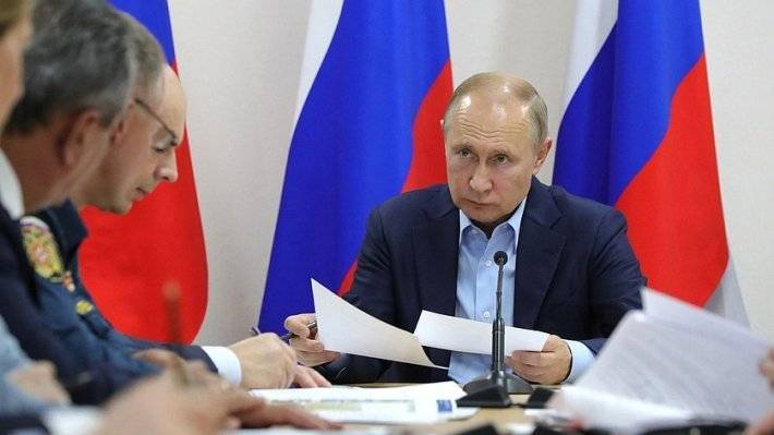 Владимир Путин - Путин поручил принять законы по нацпроектам уже в весеннюю сессию - polit.info - Россия