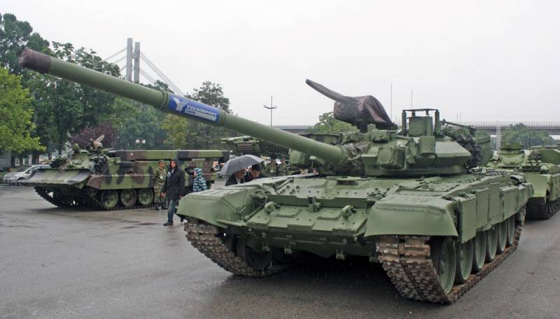 Румыния якобы заблокировала российские танки на пути в Сербию: реакция Москвы - topcor.ru - Россия - Румыния - Сербия