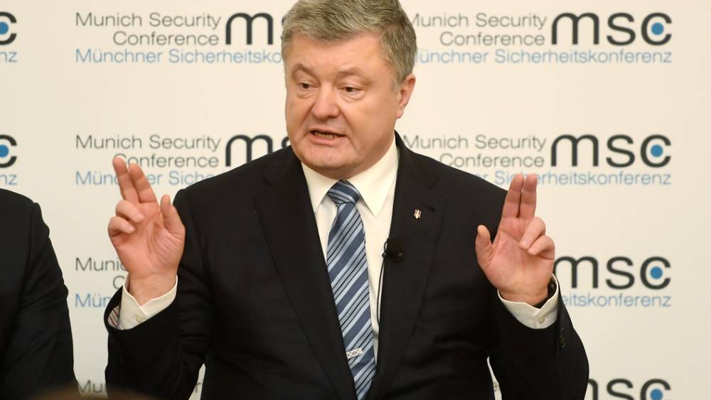 Петр Порошенко - Алексей Филатов - Ринат Ахметов - "Лично требовал незаконных судебных решений": На Порошенко открыто новое уголовное дело - СМИ - tsargrad.tv - Украина - Киев