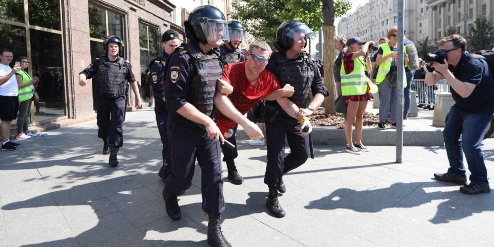 Алексей Мартынов - Эксперт: это был не митинг, а попытка устроить массовые беспорядки в Москве - ruposters.ru - Москва - Россия - Париж - Нью-Йорк