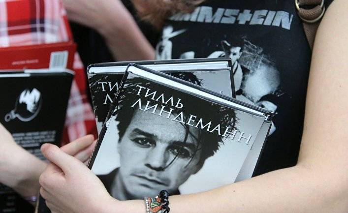 Виталий Милонов - Сергей Хлань - Rammstein в России: нигде больше фанаты так не сходят с ума (MDR, Германия) - inosmi.ru - Москва - Россия - Санкт-Петербург