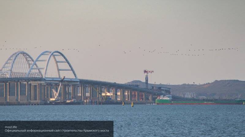 Владимир Зеленский - Антон Морозов - Петр Ветров - Киеву нужно поблагодарить Россию за Крымский мост, считает депутат ГД - nation-news.ru - Россия - Украина - Киев - Крым