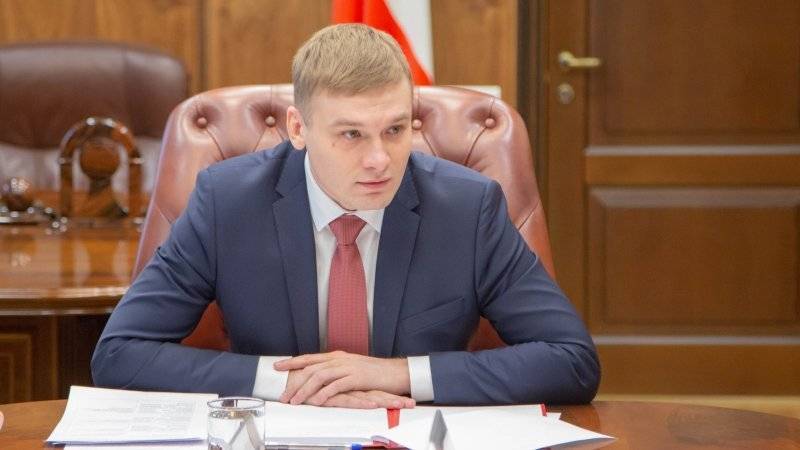 Валентин Коновалов - Почему глава Хакасии третий месяц отказывается снимать Знамя Победы - polit.info - Россия - Германия - респ. Хакасия