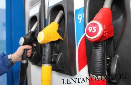 Эксперты составили рейтинг стран Европы по доступности бензина - lentanovosti.ru - Австрия - Норвегия - Россия - Украина - Англия - Казахстан - Италия - Белоруссия - Румыния - Эстония - Болгария - Дания - Голландия - Португалия - Греция - Латвия - Люксембург - Ирландия