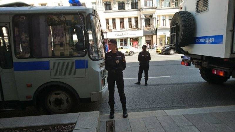 Суды получили более 200 административных протоколов на участников незаконных акций 27 июля - polit.info - Москва - Россия - Москва - Новости