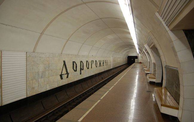 В Киеве из-за непогоды затопило станцию метро - ru.slovoidilo.ua - Киев - Киевская обл. - обл. Донецкая - Луганская обл. - Харьковская обл.