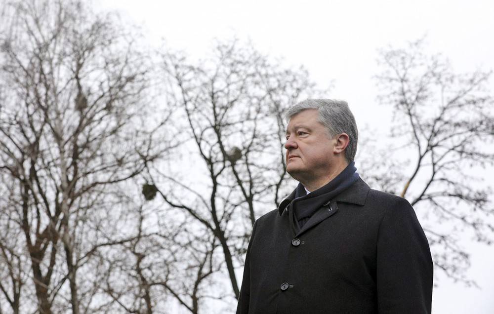 Петр Порошенко - Алексей Порошенко - Семья разделилась: появились подробности бегства Порошенко из Украины - tvc.ru - Украина - Германия - Эмираты - Стамбул