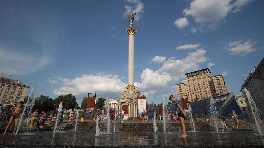Илья Кива - В Киеве заявили об угрозе развала Украины через три года - iz.ru - Украина