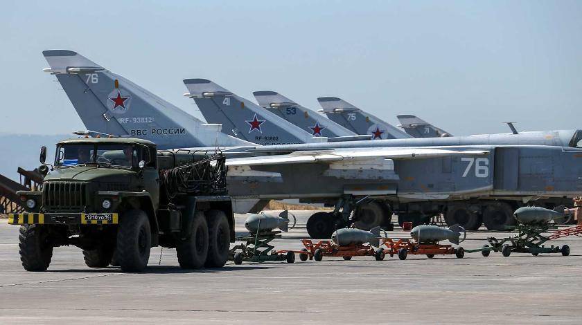 Боевики атаковали ракетами Хмеймим - utro.ru - Россия - Сирия
