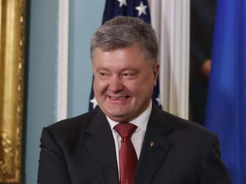 Петр Порошенко - Порошенко с семьей покинул Украину - dayonline.ru - Украина - Киев - Германия - Эмираты - Стамбул