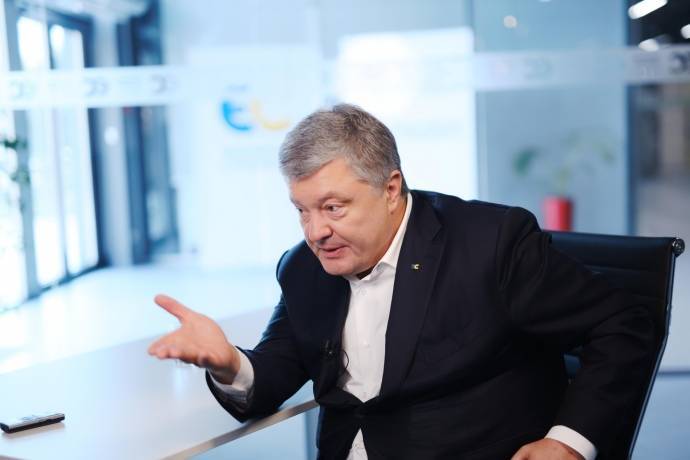 Петр Порошенко - Сергей Марков - Порошенко сбежал из страны, тем самым подтвердив, что он просто вор и преступник - news-front.info - Украина