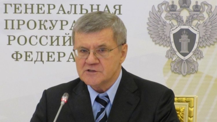 Юрий Чайка - Чайка поручил усилить надзор в сфере защиты населения от катастроф - polit.info - Россия