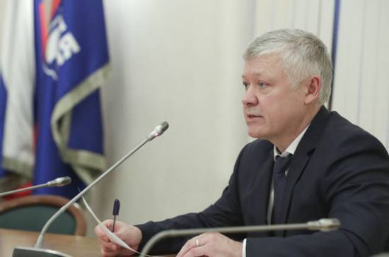 Василий Пискарев - Пискарёв: законопроект о пожарной безопасности в ТРЦ рассмотрят в осеннюю сессию - pnp.ru