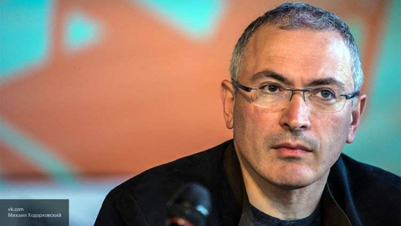 Сергей Марков - Михаил Ходорковский - Орхан Джемаль - Кирилл Радченко - Александр Расторгуев - Ходорковский послал журналистов в ЦАР на верную гибель, забыв о ситуации в стране - nation-news.ru - Россия - Юар